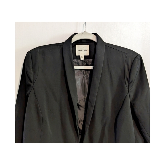 Urban Outfitters Silence+ Noise Perfect Blazer Black padded shoulder size L - Picture 2 of 8